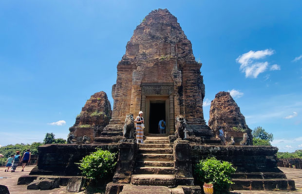 Sunset Wonders-Grand Circuit and Banteay Srei